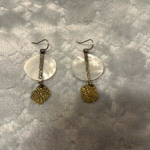 Silpada natural glow earrings